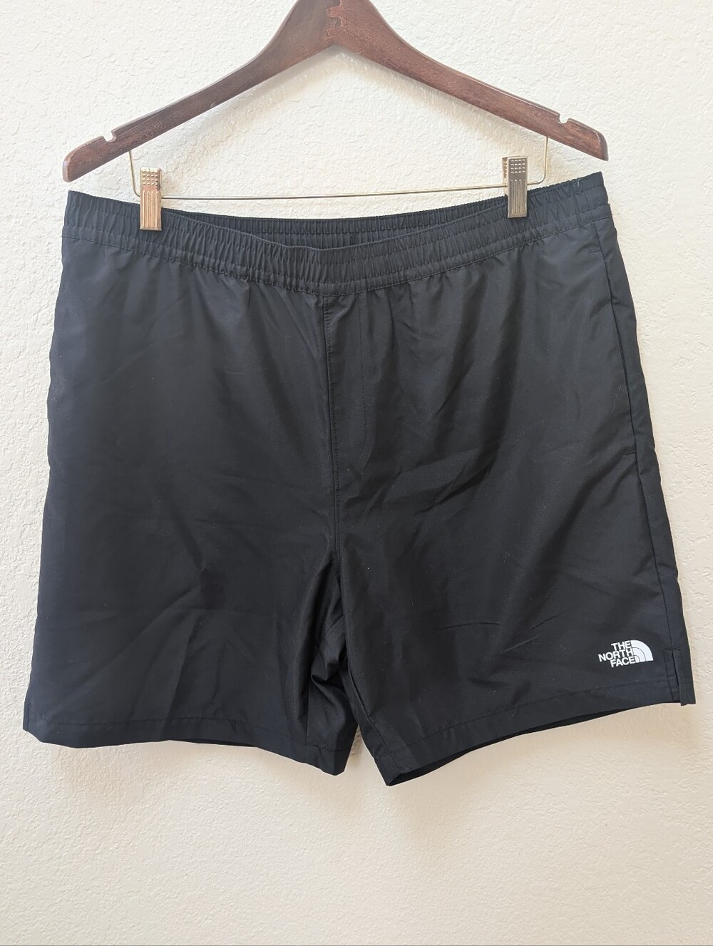 Men's Black North Face Athletic Running Shorts. Size Large